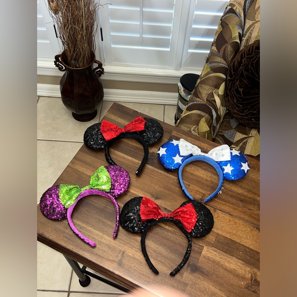 Disney Parks classical and Sequin Ears Minnie Mouse Headband Summer Vacation